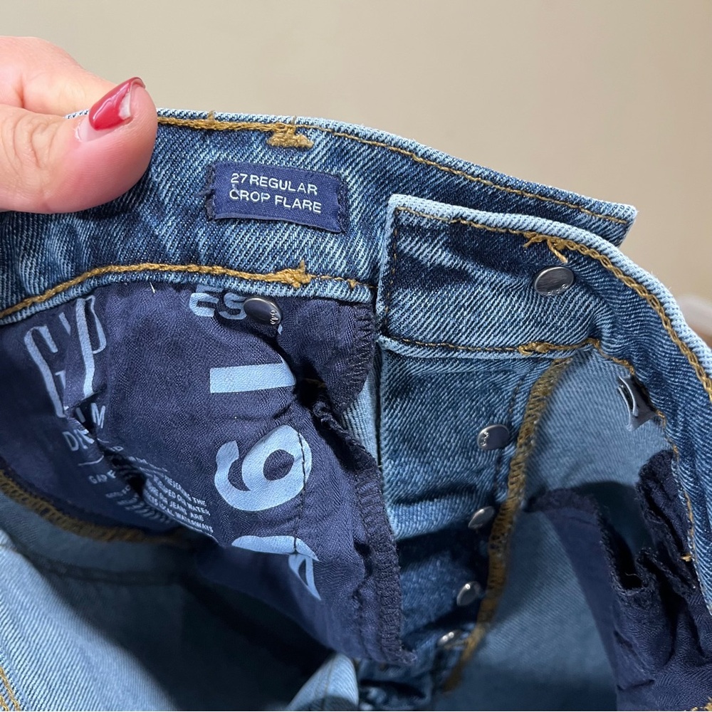 Gap cropped, flare-leg jeans two-tone denim patchwork panels flare raw hem 27 R - Picture 9 of 9